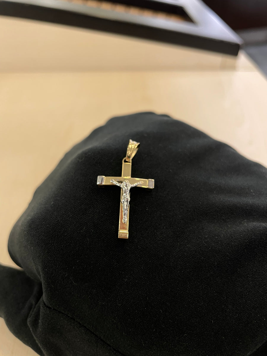 Ciondolo in oro 18 Kt Croce 10703-620-188