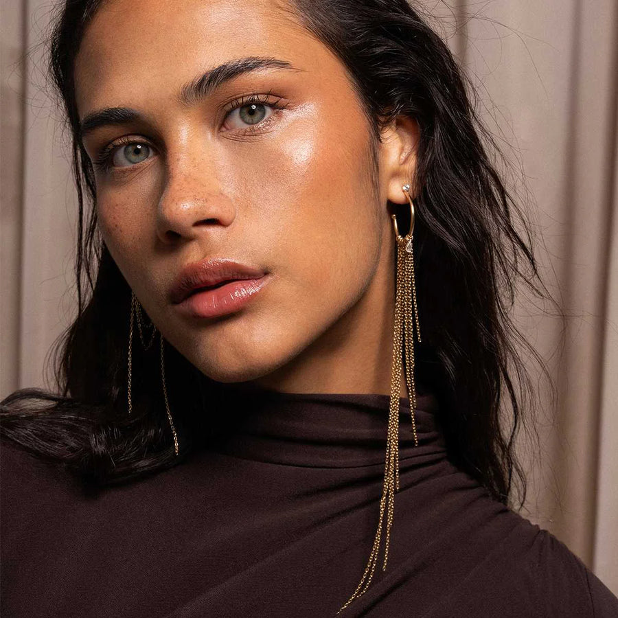 Mono-orecchino floating frange