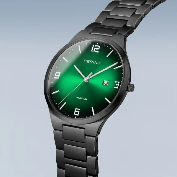 Orologio uomo Bering Titanium 15240-728